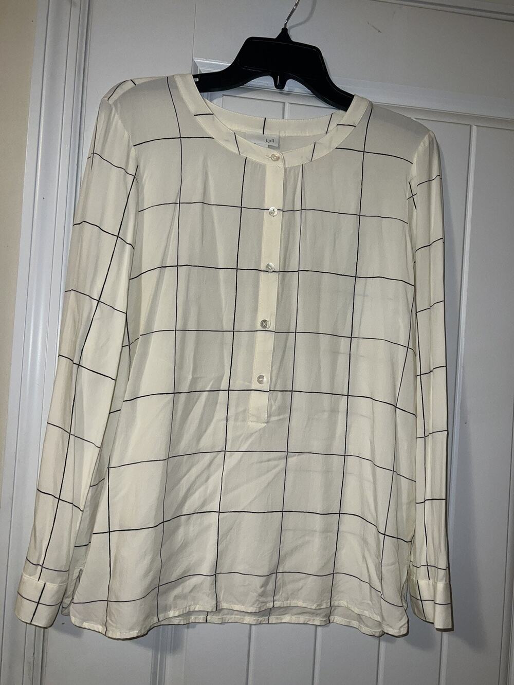 J.Jill womens off white long sleeved grid blouse thin line’s geometric medium